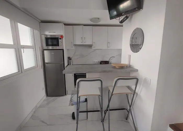 Castillo Mar Apartment *